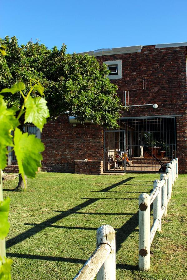 African Adventures Accommodation Durbanville Esterno foto
