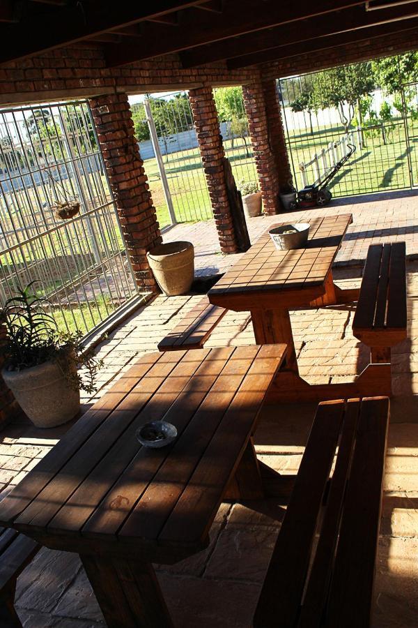African Adventures Accommodation Durbanville Esterno foto